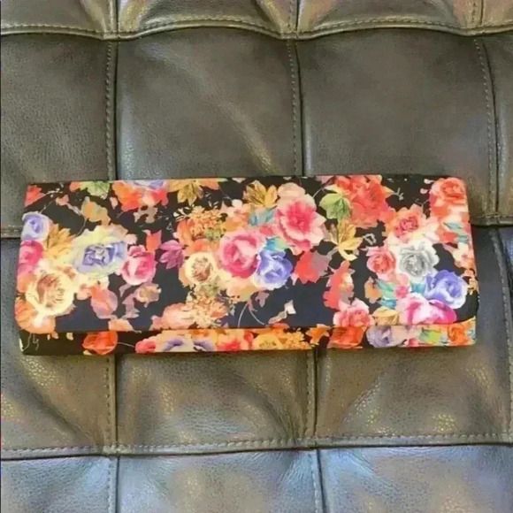 Lulu Townsend Floral Clutch Pink and Black - Picture 1 of 4